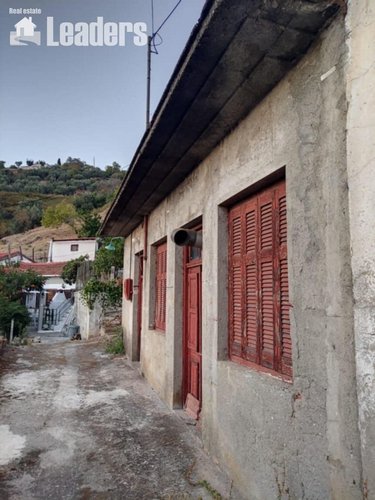 ΠΩΛΕΙΤΑΙ ΑΠΟΘΗΚΗ ΣΚΟΠΕΛΟΣ ΣΠΟΡΑΔΕΣ